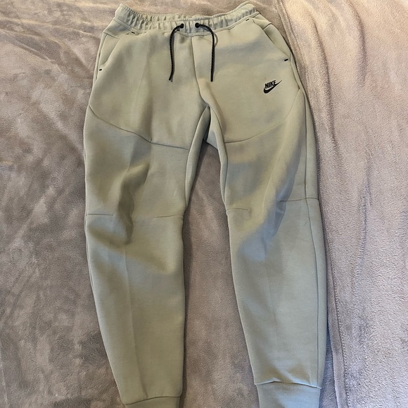 Grey/Olive OG Nike Tech Fleece Suit - Picture 4 of 6